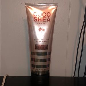 Bath and body works creamy body wash coco Shea